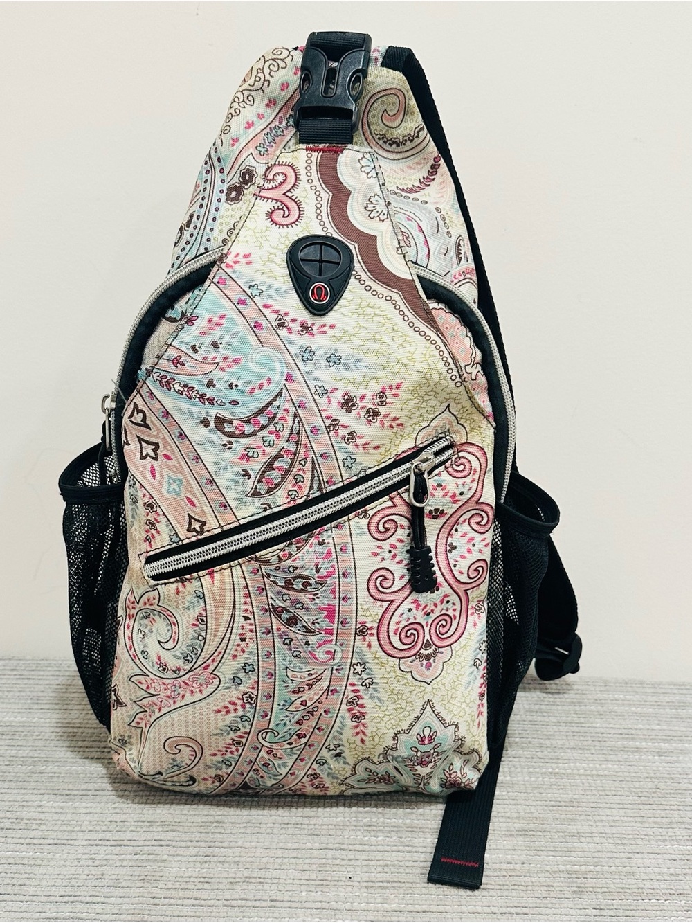 MOSISO Sling Backpack,Travel Hiking Daypack Pattern Rope Crossbody Shoulder Bag